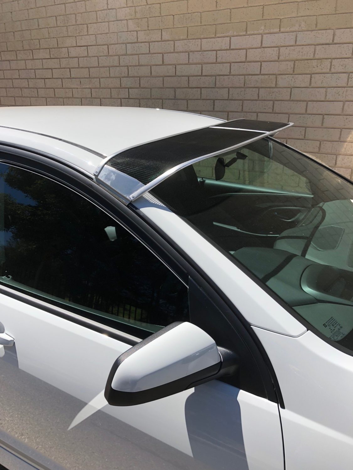 Holden Commodore VEVF Mesh Windscreen Sunvisor Roof Rack World
